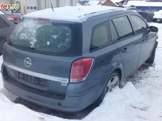 Opel Astra foto 1