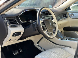 Lincoln Continental фото 7