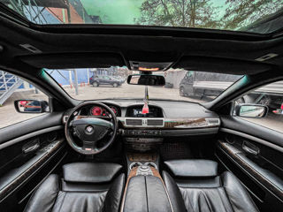 BMW 7 Series foto 12