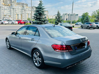 Mercedes E-Class foto 4