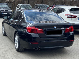 BMW 5 Series foto 3