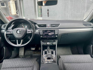 Skoda Superb foto 4