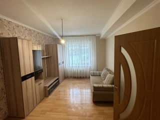 Apartament cu 1 cameră, 40 m², Molodova, Bălți