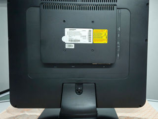 Продаем LCD телевизор Grundig Lenaro 19-7711 foto 1