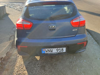 KIA Rio foto 2