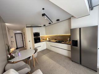 3-комн. кв., 72 м², 1/5 эт.