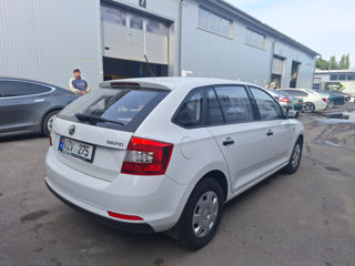 Skoda Rapid foto 4