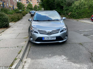 Toyota Avensis foto 4