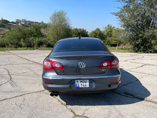 Volkswagen Passat CC foto 4