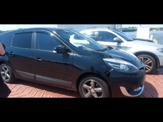 Renault Grand Scenic foto 3