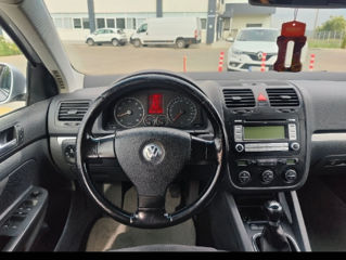 Volkswagen Golf foto 4