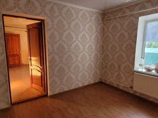 Se vinde - casa mare (120 mp)+ casa mică (60 mp) + 6 ari în Milești Mici (raion. Ialoveni) foto 6