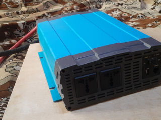 Invertor 2000 W