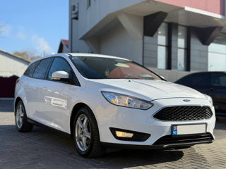 Ford Focus foto 6