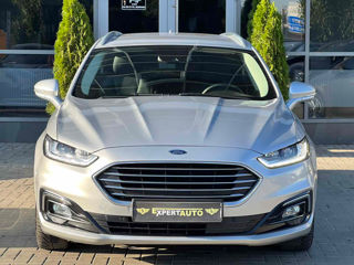 Ford Mondeo foto 2