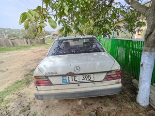 Mercedes Series (W124) foto 3