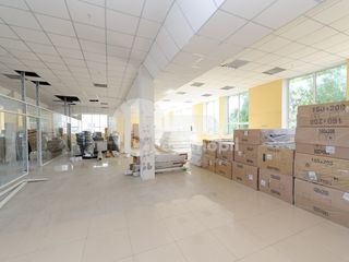 Ciocana, sp.comercial spre chirie, 2000 mp, 8000 € ! foto 3