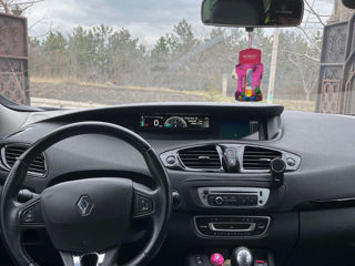 Renault Grand Scenic foto 6