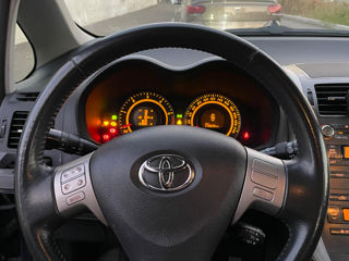 Toyota Auris foto 7