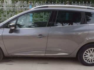 Renault Clio foto 1