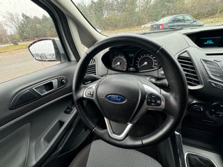 Ford EcoSport foto 16