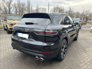 Porsche Cayenne foto 6