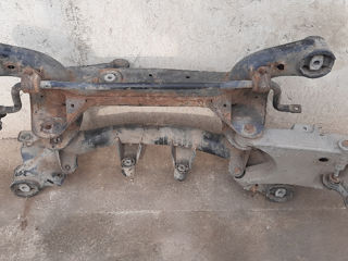 Balca spate,X 5 anul 2001,motor 3.0 benzin foto 2