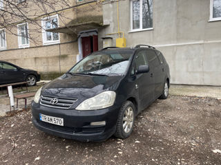 Toyota Avensis Verso