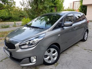 Kia Carens foto 4