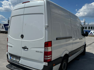 Mercedes Sprinter foto 3