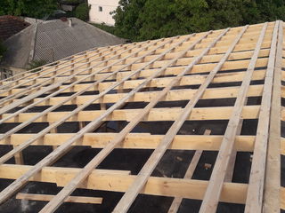 Ремонт старых скатных крыш.строительство.новые крыши foto 1