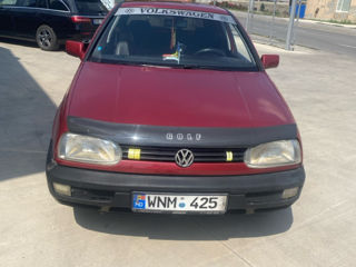 Volkswagen Golf foto 1