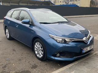 Toyota Auris foto 4