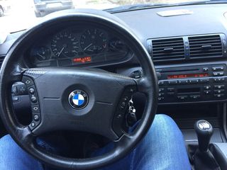 BMW 3 Series foto 5