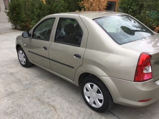 Dacia Logan foto 5