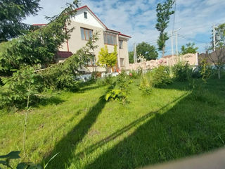 Casa in Ialoveni str.Mihai Viteazu147m.p+14ari.Centru Regiunea Bozu .