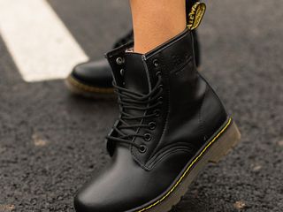 Dr. Martens 1460 8 Eye Unisex cu blana foto 4