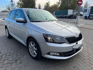 Skoda Fabia foto 2