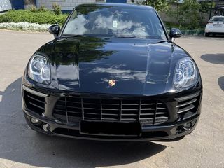 Porsche Macan foto 1