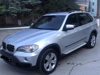 Bmw X5 e70 foto 2