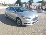 Ford Mondeo foto 2