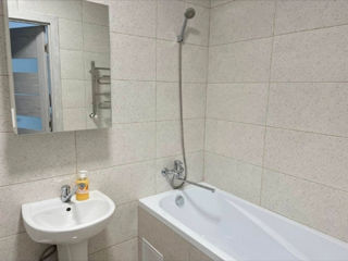 Apartament cu 2 camere, 56 m², Periferie, Edineț