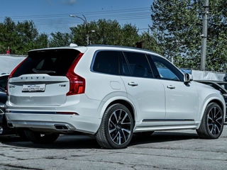 Volvo XC90 фото 5