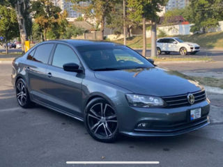 Volkswagen Jetta foto 9