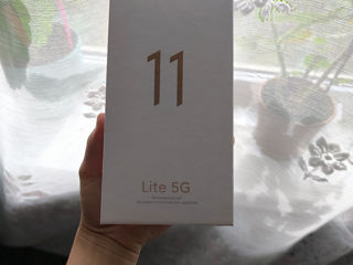 Xiaomi 11  Lite 5G