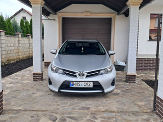 Toyota Auris foto 2