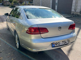 Volkswagen Passat foto 4