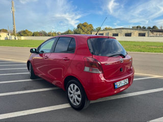 Toyota Yaris foto 5