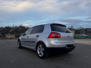 Volkswagen Golf foto 8