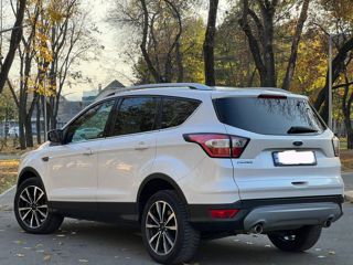 Ford Kuga foto 3